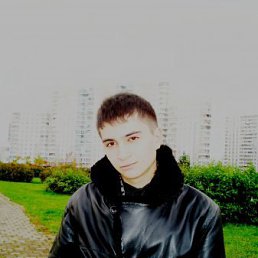 Тонни, Москва