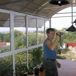 Санёк, Москва